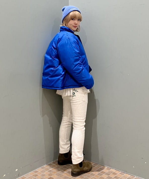 小原 もこさんの「BEAMS WOMEN｜リバーシブル ダウン ジャケット」を使ったコーディネート