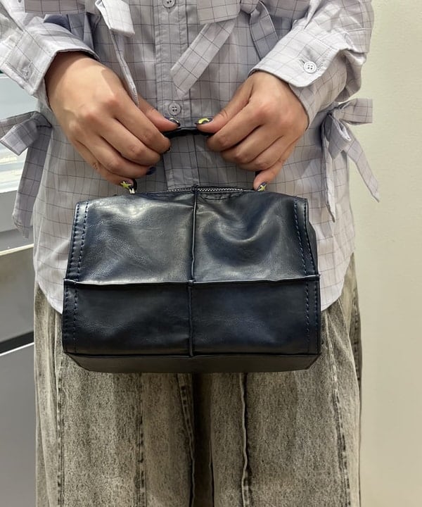 ゆいさんの「BEAMS WOMEN｜ Sister Jane / Jules Check Bows Shirt」を使ったコーディネート