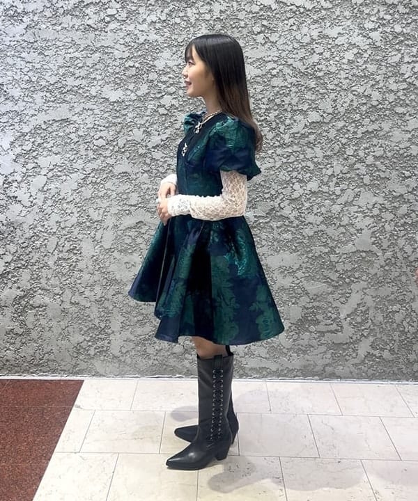 みゆうさんの「BEAMS WOMEN｜ストレッチレース クルーネック Tシャツ」を使ったコーディネート