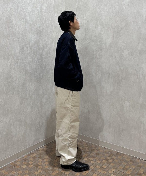 配島 孝明さんの「BEAMS WOMEN｜リラックスフィット ベーシック ツイル イージーパンツ」を使ったコーディネート