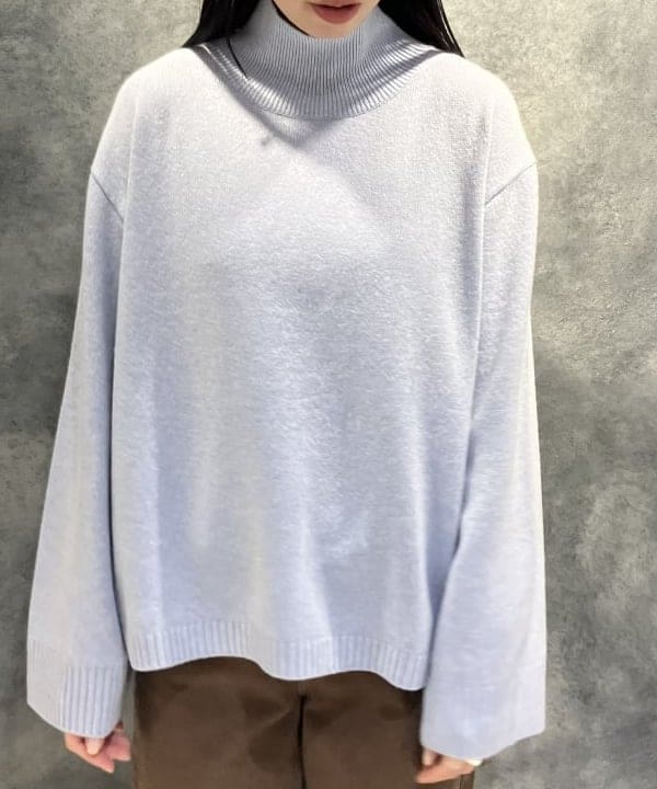 OSUMIさんの「BEAMS WOMEN｜ウール ナイロン ハイネック ニット」を使ったコーディネート