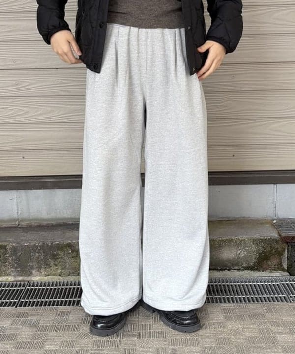 Kanaeさんの「BEAMS WOMEN｜AK+1 / 片畦 アシメトリーネック プルオーバー」を使ったコーディネート