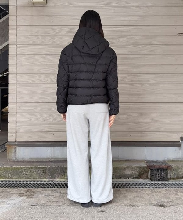 Kanaeさんの「BEAMS WOMEN｜AK+1 / 片畦 アシメトリーネック プルオーバー」を使ったコーディネート