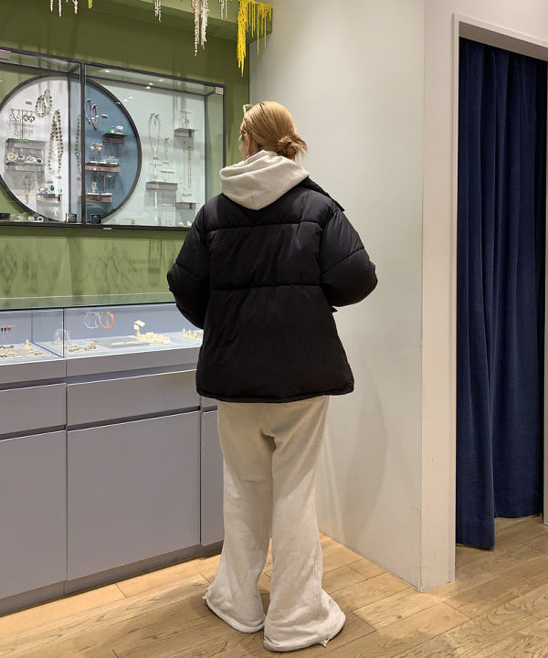 れいなさんの「BEAMS WOMEN｜中綿 スタンドカラー ブルゾン」を使ったコーディネート