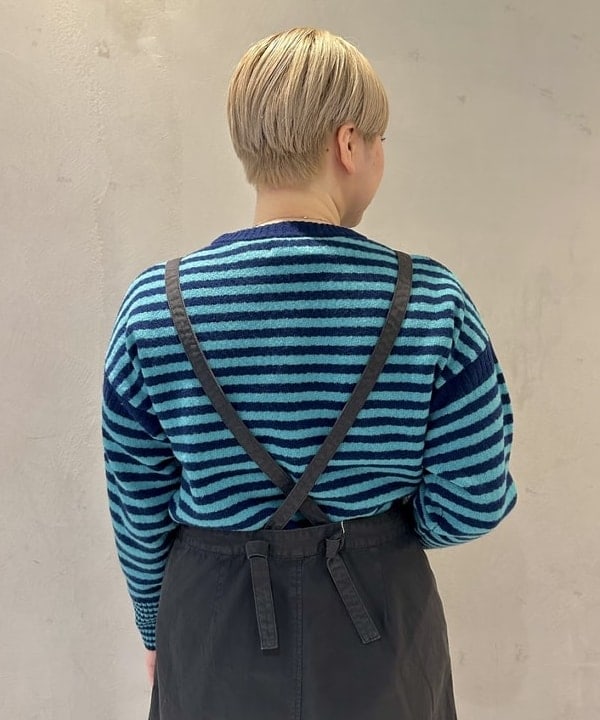 スミレさんの「BEAMS WOMEN｜7ゲージ ボーダー クルー ニット」を使ったコーディネート