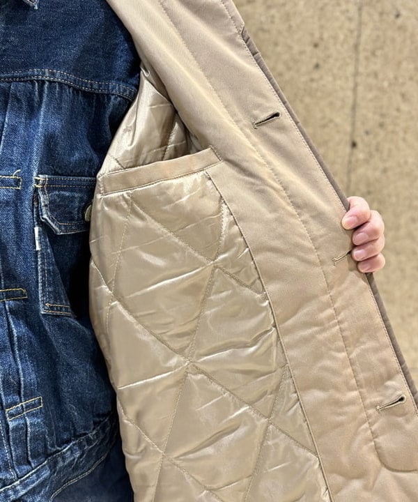 つぼさんの「BEAMS WOMEN｜コットン ポリエステル シャンブレー ステンカラー コート」を使ったコーディネート