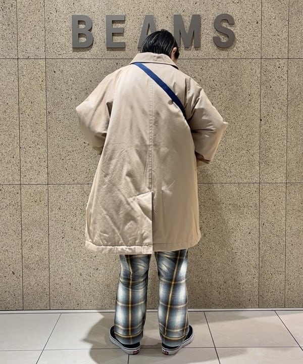 つぼさんの「BEAMS WOMEN｜コットン ポリエステル シャンブレー ステンカラー コート」を使ったコーディネート