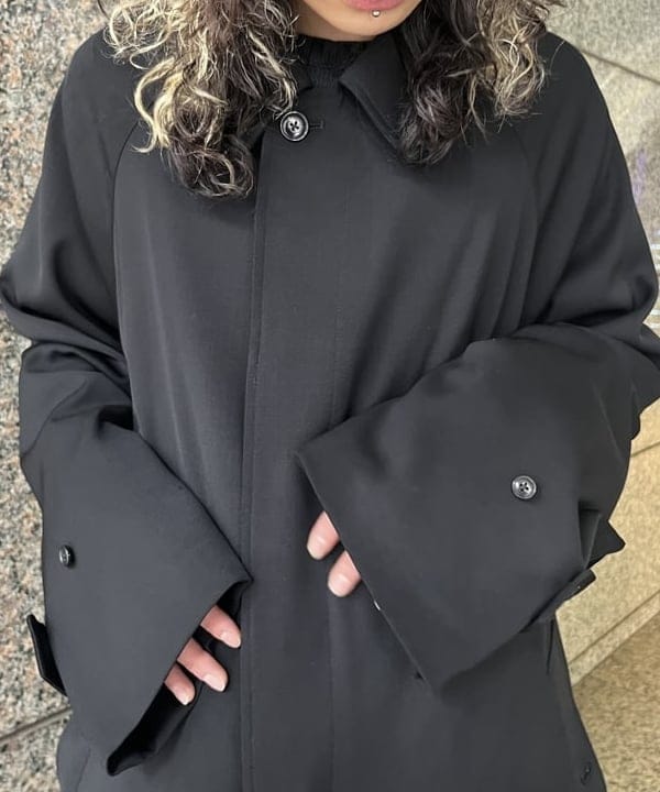 菊田 悠さんの「BEAMS WOMEN｜フランネル ワイド スラックス」を使ったコーディネート