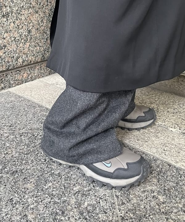 菊田 悠さんの「BEAMS WOMEN｜フランネル ワイド スラックス」を使ったコーディネート