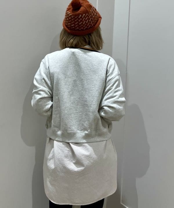 小原 もこさんの「BEAMS WOMEN｜ビッグ ボタンダウン シャツ」を使ったコーディネート