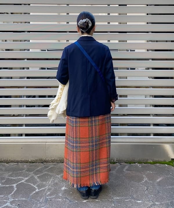 コウリキ　マミさんの「BEAMS WOMEN｜BEAMS BOY / ポリエステル ウール 3ボタン ブレザー」を使ったコーディネート