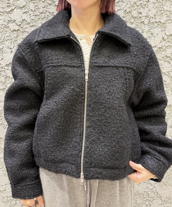 シロヤマさんの「BEAMS WOMEN｜ループ シャギー ジップ ブルゾン」を使ったコーディネート