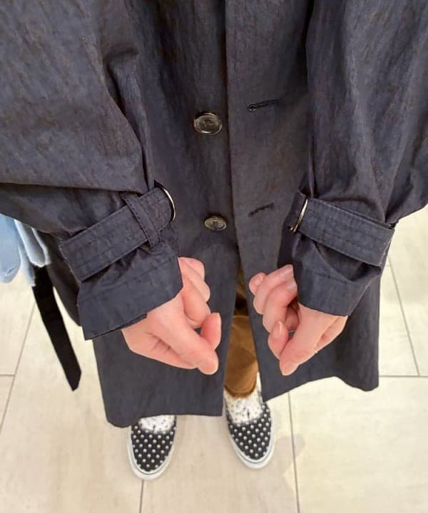 キラリさんの「BEAMS WOMEN｜コットン ナイロン ミリタリー ステンカラー コート」を使ったコーディネート