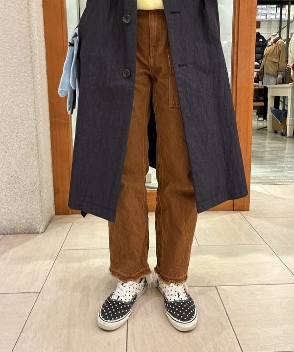 キラリさんの「BEAMS WOMEN｜コットン ナイロン ミリタリー ステンカラー コート」を使ったコーディネート