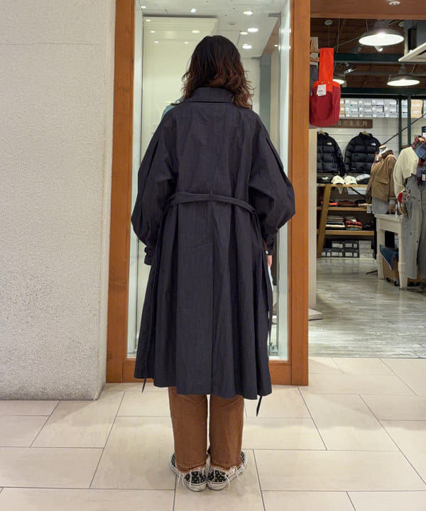 キラリさんの「BEAMS WOMEN｜コットン ナイロン ミリタリー ステンカラー コート」を使ったコーディネート