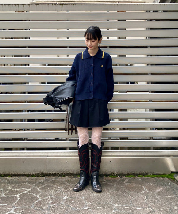 むりょさんの「BEAMS WOMEN｜【別注】FRED PERRY / Tipped Collar Cardigan」を使ったコーディネート