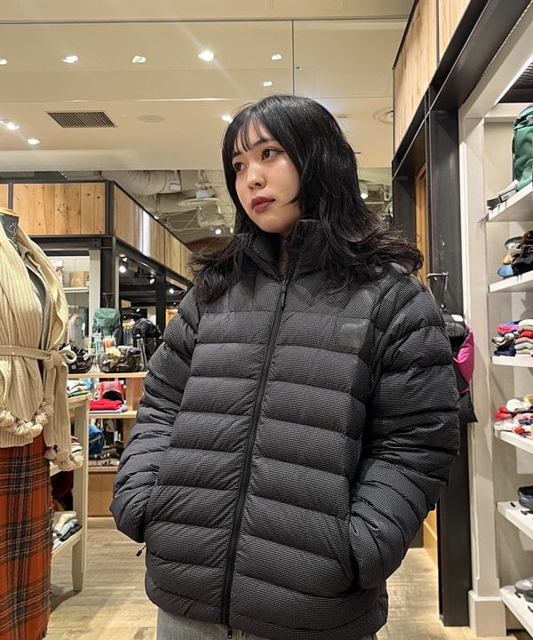 星野 真依さんの「BEAMS WOMEN｜THE NORTH FACE / エンライドコンバーチブルダウンジャケット」を使ったコーディネート