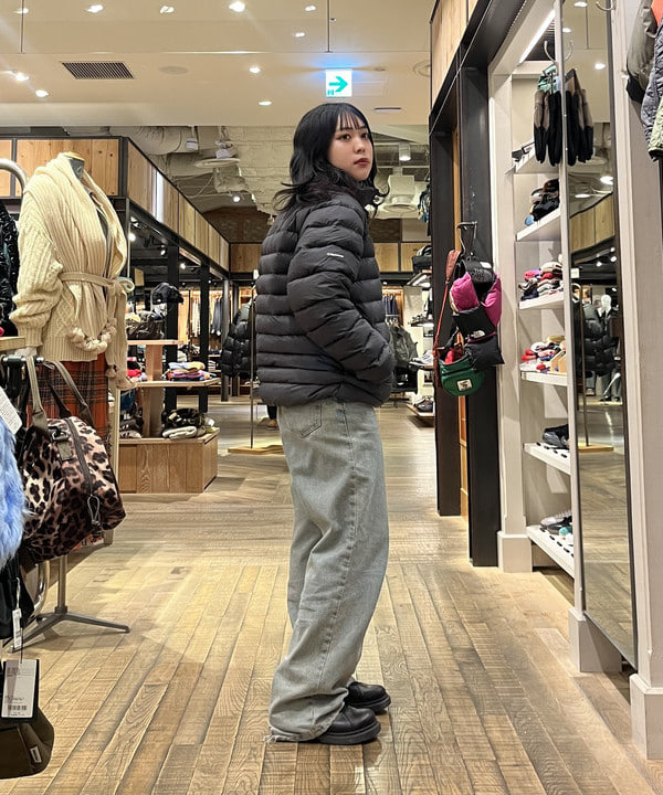 星野 真依さんの「BEAMS WOMEN｜THE NORTH FACE / エンライドコンバーチブルダウンジャケット」を使ったコーディネート