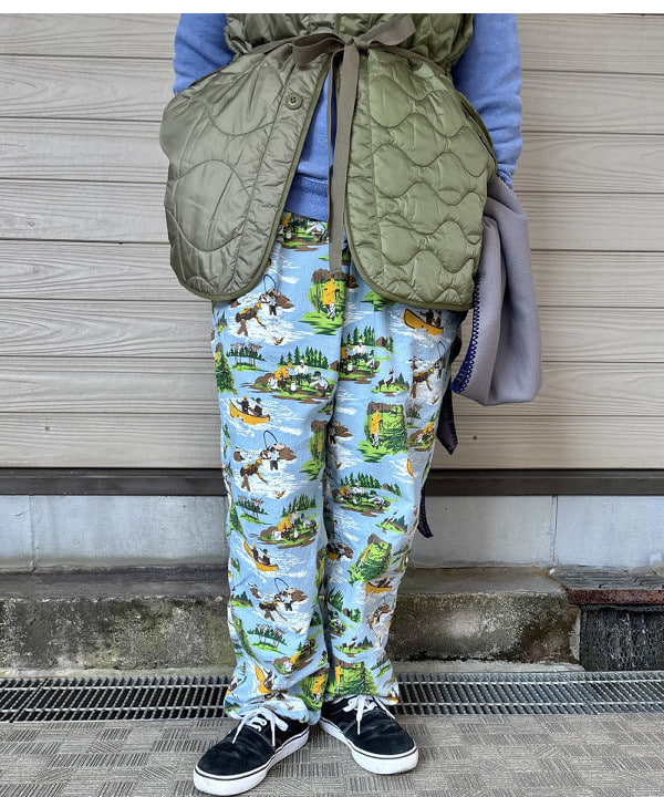 つぼさんの「BEAMS WOMEN｜クレイジー デタッチ スリーブ ライナー」を使ったコーディネート