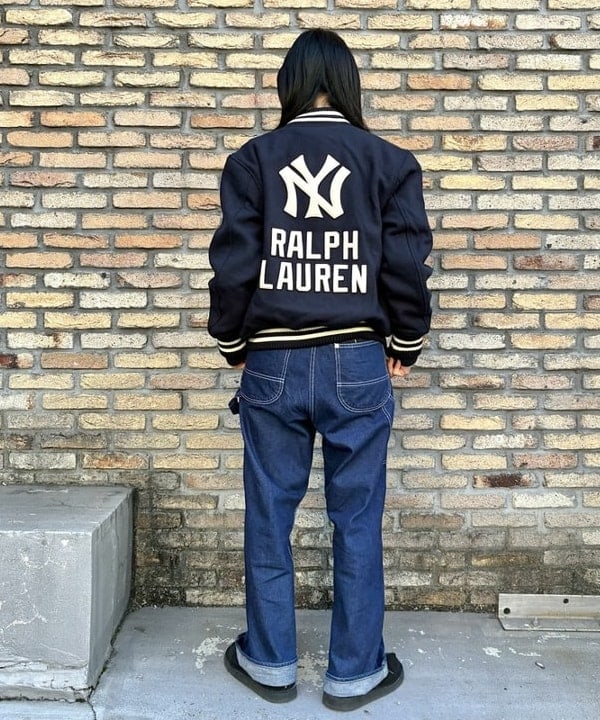 津藤 理佐子さんの「BEAMS WOMEN｜ペナント ニット プルオーバー」を使ったコーディネート