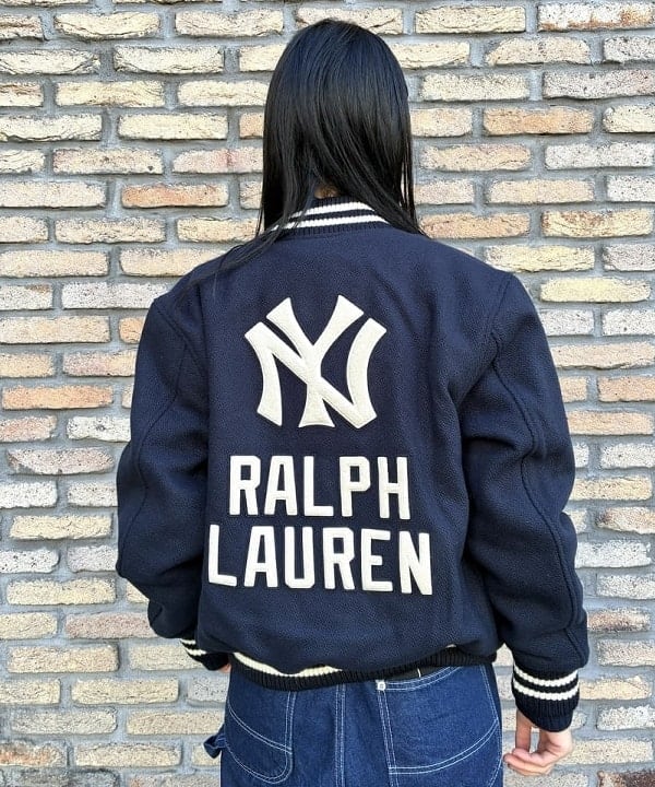 津藤 理佐子さんの「BEAMS WOMEN｜ペナント ニット プルオーバー」を使ったコーディネート