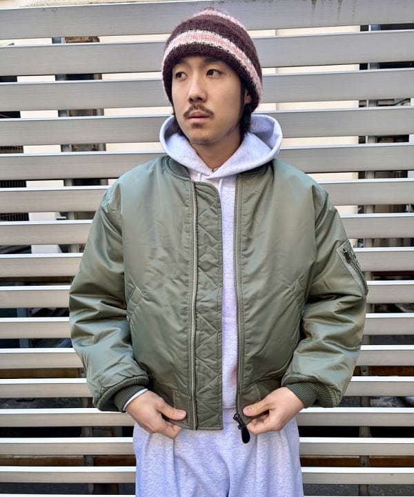 高遠 恒巳さんの「BEAMS WOMEN｜MA-1」を使ったコーディネート