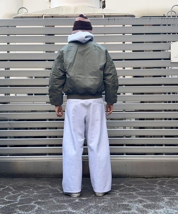 高遠 恒巳さんの「BEAMS WOMEN｜MA-1」を使ったコーディネート