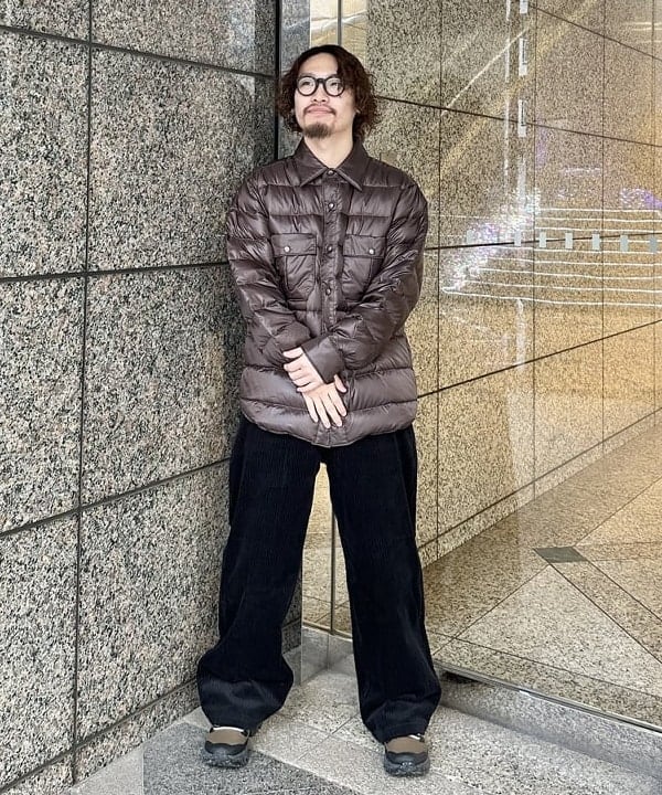 吉田 洸輝さんの「BEAMS WOMEN｜【別注】Dickies / コーデュロイ パンツ」を使ったコーディネート