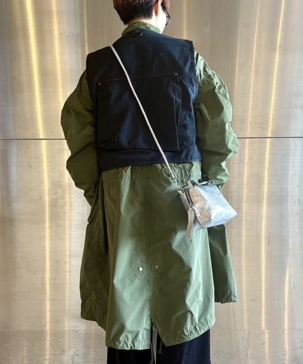 みりさんの「ベロア ワイド スウェット パンツ」を使ったコーディネート