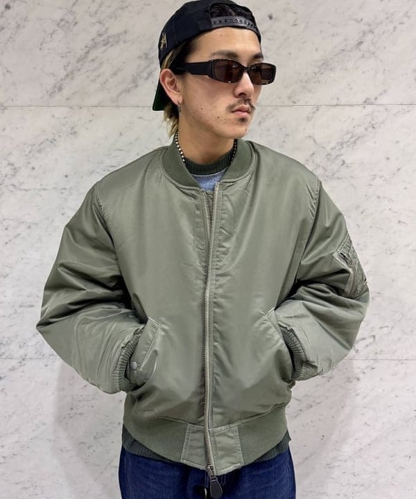 Ryohei Takataさんの「BEAMS WOMEN｜リラックスフィット THERMOLITE(R) MA-1 （撥水）」を使ったコーディネート