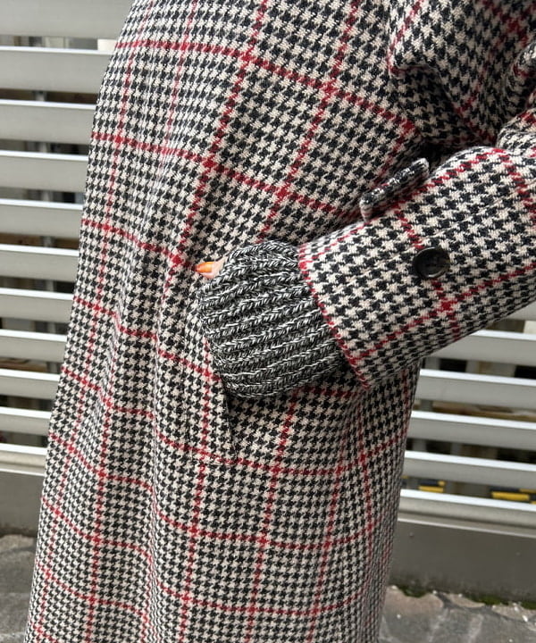 MATSUMOTO AMIさんの「BEAMS WOMEN｜ハリス バルマカン コート」を使ったコーディネート