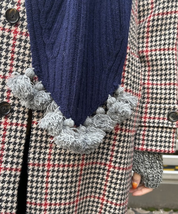 MATSUMOTO AMIさんの「BEAMS WOMEN｜ハリス バルマカン コート」を使ったコーディネート