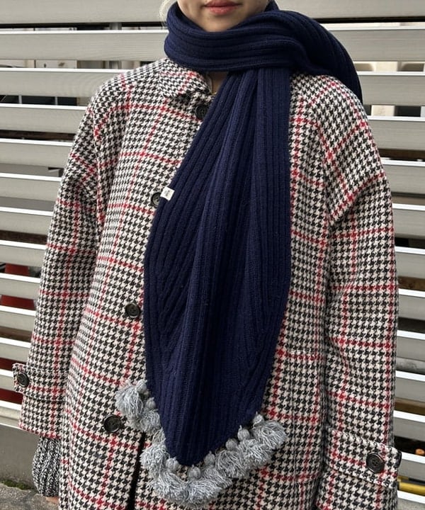 MATSUMOTO AMIさんの「BEAMS WOMEN｜ハリス バルマカン コート」を使ったコーディネート