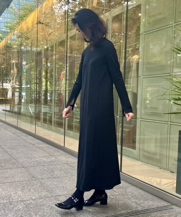 松元 晴佳さんの「BEAMS WOMEN｜スタンドネック 中綿ブルゾン コート .M」を使ったコーディネート