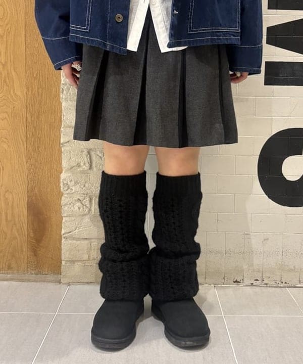 大石彩可さんの「BEAMS WOMEN｜ユーロ ヴィンテージ フリル シャツ」を使ったコーディネート