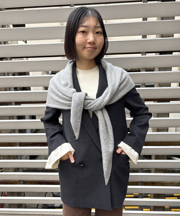 Kanaeさんの「BEAMS WOMEN｜ベルスリーブ クルーネック ニット」を使ったコーディネート