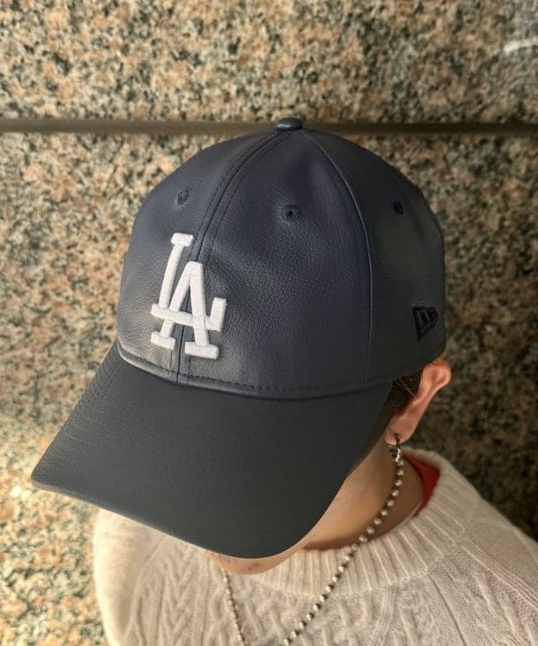 Ryohei Takataさんの「BEAMS WOMEN｜【別注】NEW ERA / 9TWENTY Synthetic Leather」を使ったコーディネート