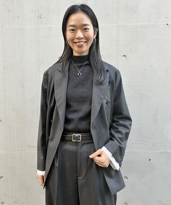津藤 理佐子さんの「BEAMS WOMEN｜カフ デタッチャブル ダブルジャケット」を使ったコーディネート