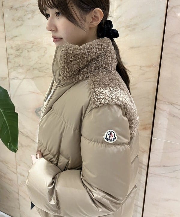 茂野 真楓さんの「BEAMS WOMEN｜フォックスウール ホールガーメント ニット」を使ったコーディネート