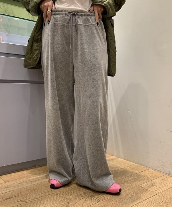 れいなさんの「BEAMS WOMEN｜キルティング ノーカラー ブルゾン」を使ったコーディネート