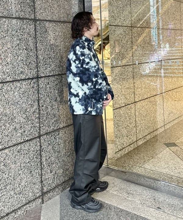 吉田 洸輝さんの「BEAMS WOMEN｜リラックスフィット ボア ブルゾン」を使ったコーディネート