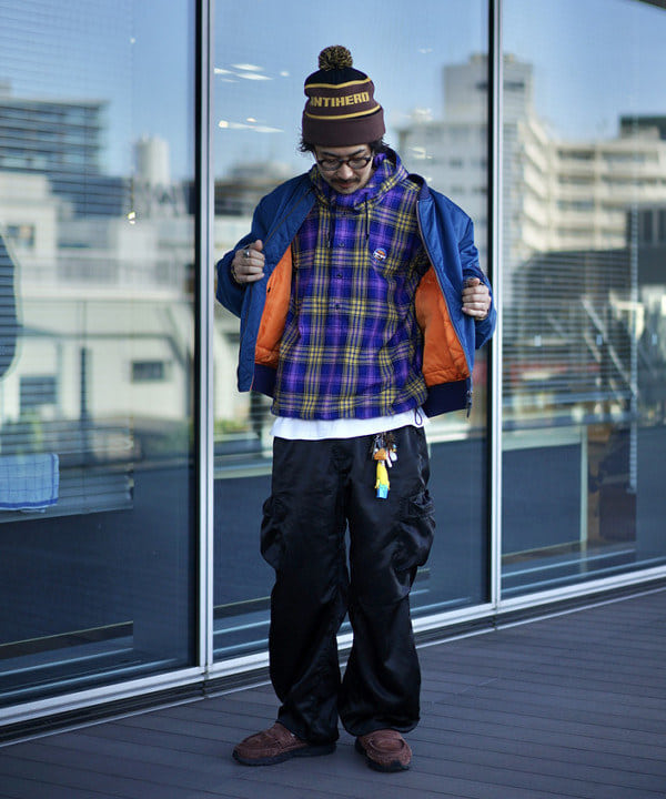 BAKU(東江 漠)さんの「BEAMS WOMEN｜ワイドフィット リフレクター チェック フードシャツ」を使ったコーディネート