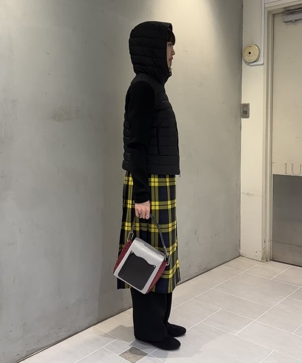 中平 あみさんの「BEAMS WOMEN｜TATRAS / GRIF ダウンジャケット」を使ったコーディネート