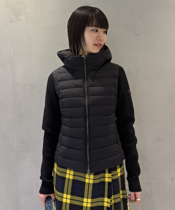 中平 あみさんの「BEAMS WOMEN｜TATRAS / GRIF ダウンジャケット」を使ったコーディネート