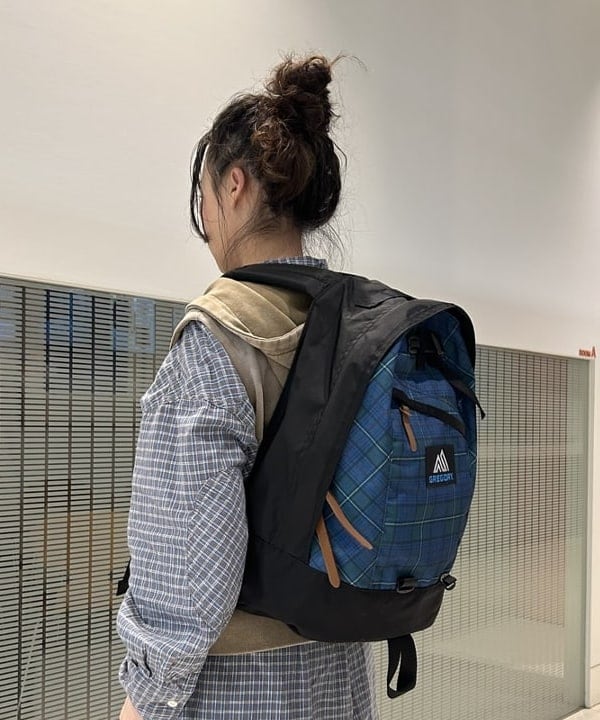 清水 彩乃さんの「BEAMS WOMEN｜ワーク チェック ワンピース」を使ったコーディネート