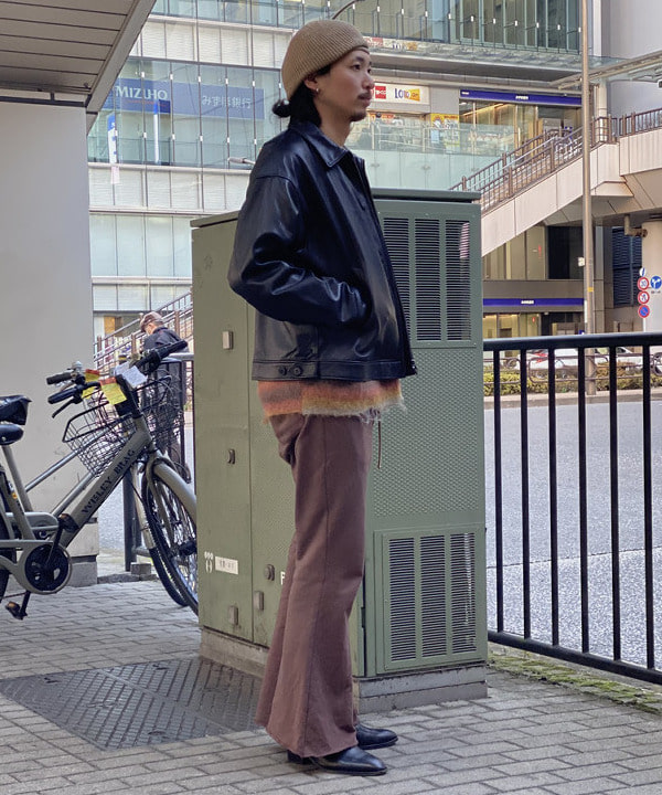 植木 竜也さんの「BEAMS WOMEN｜ワイドフィット レザー ジップブルゾン」を使ったコーディネート