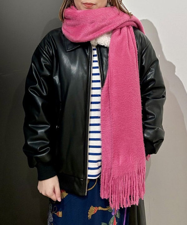 早川 萌子さんの「BEAMS WOMEN｜フェイクレザー ナカワタボマー ブルゾン」を使ったコーディネート