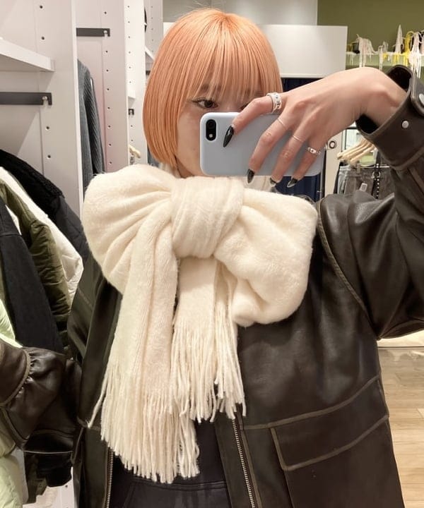 イトウミサキさんの「BEAMS WOMEN｜フェイクレザー フライト ジャケット」を使ったコーディネート