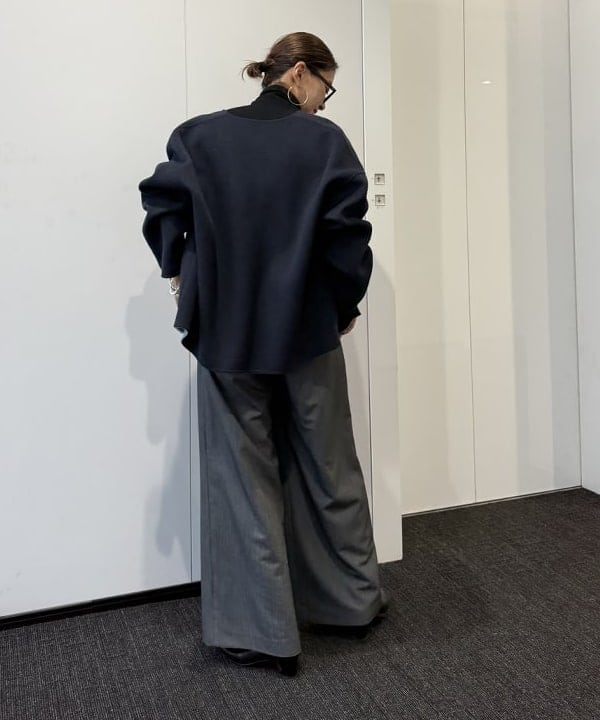 桑原 ふみさんの「BEAMS WOMEN｜リバー ミドルコート」を使ったコーディネート