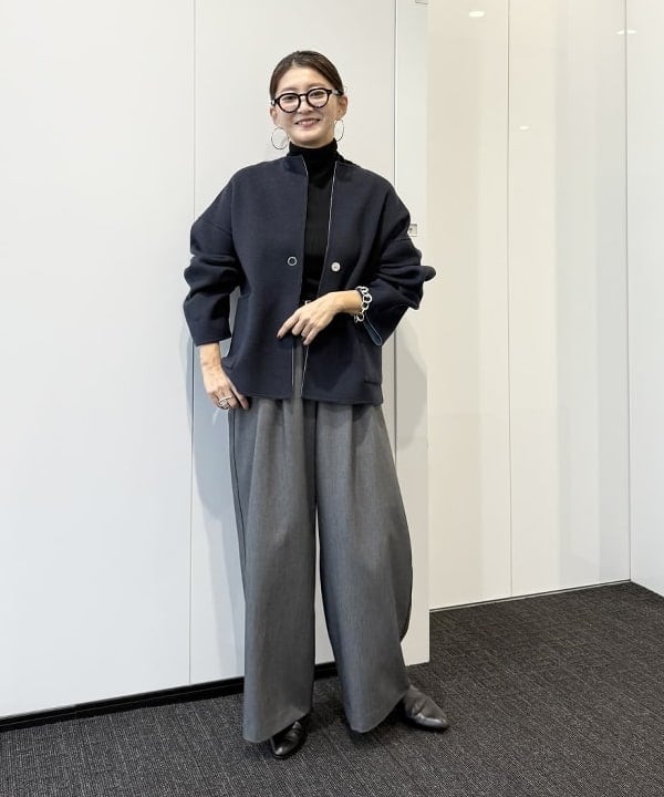 桑原 ふみさんの「BEAMS WOMEN｜リバー ミドルコート」を使ったコーディネート